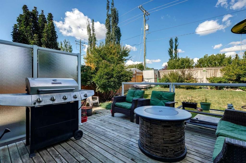 40 Country Hills Bay Nw, Calgary, AB