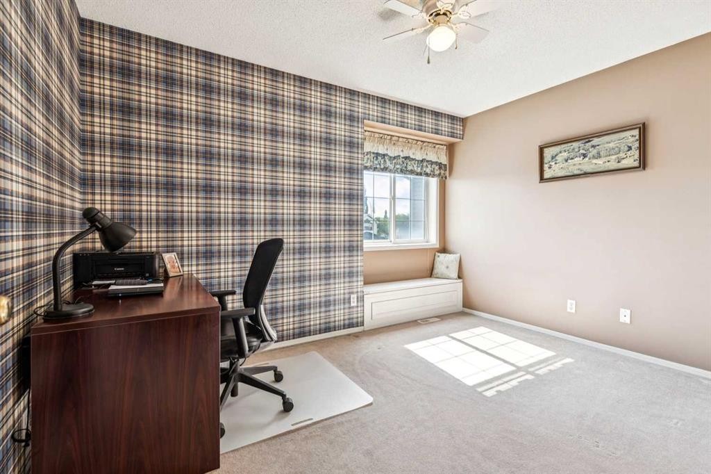 40 Country Hills Bay Nw, Calgary, AB