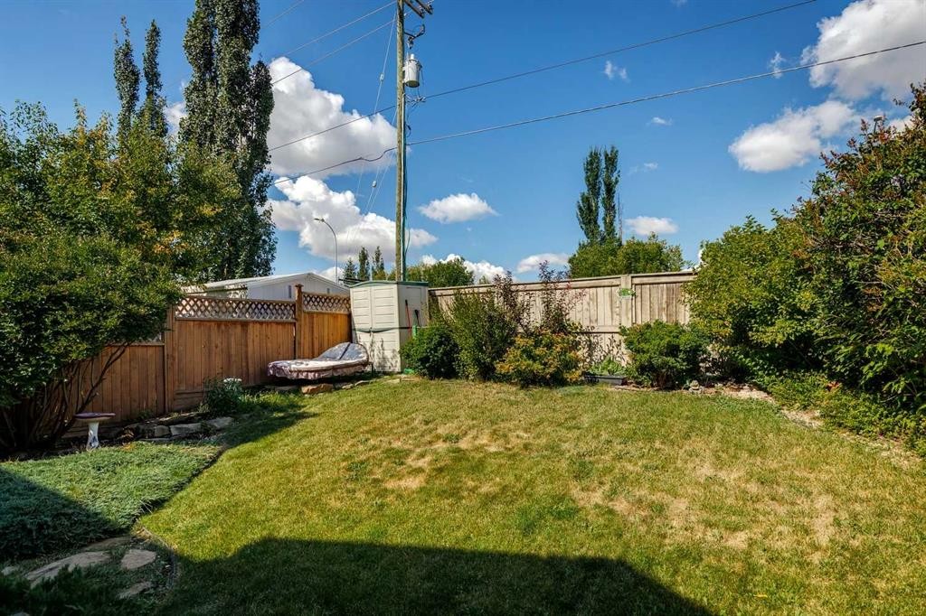40 Country Hills Bay Nw, Calgary, AB