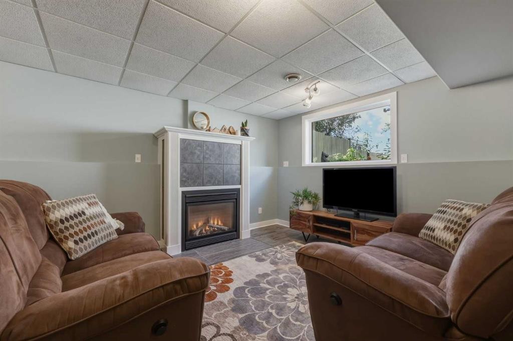 101 Arbour Wood Mews Nw, Calgary, AB