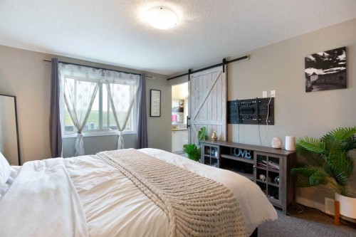 244 Nolanhurst Crescent Nw, Calgary, AB 