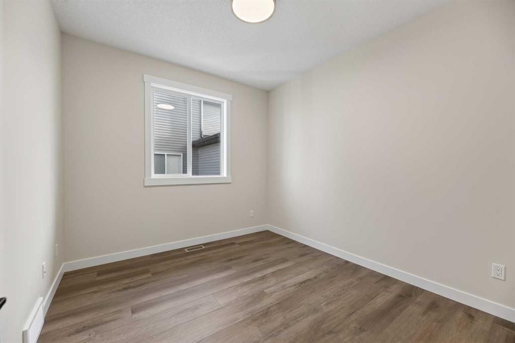 3434 Victory Way, Olds, AB