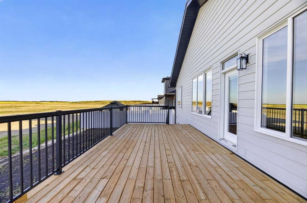 3434 Victory Way, Olds, AB
