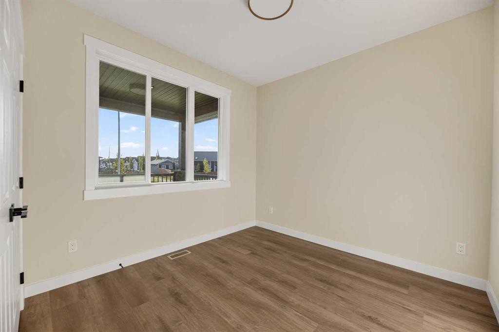 3434 Victory Way, Olds, AB