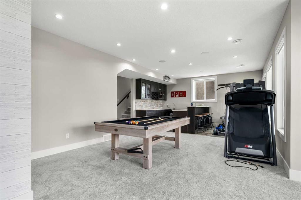 148 Kinniburgh Loop, Chestermere, AB