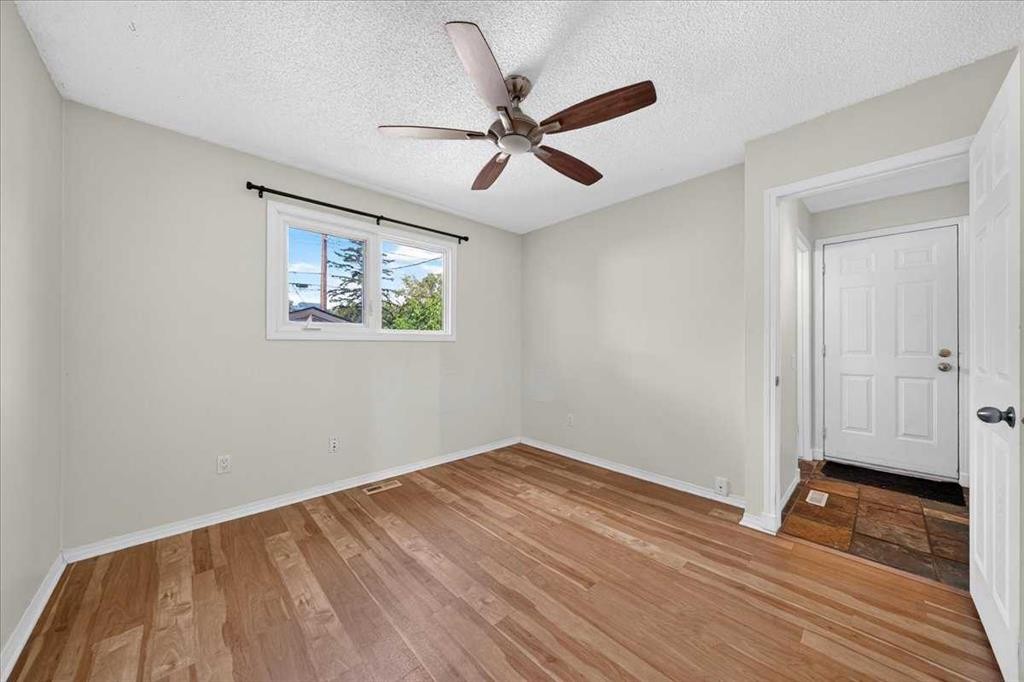 1424 11 Avenue Se, Calgary, AB
