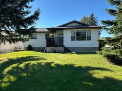 301 Westhill Close Didsbury, AB T0M 0W0