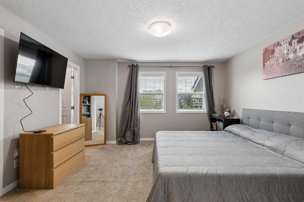 33 Legacy Gate Se, Calgary, AB