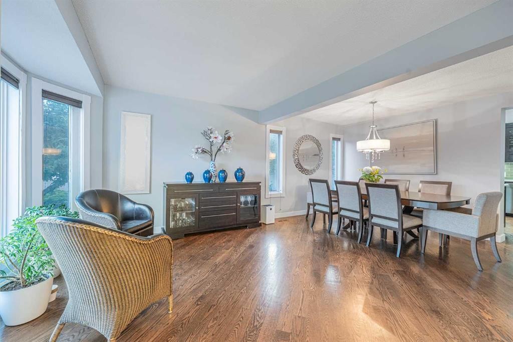 11 Sienna Hills Place Sw, Calgary, AB