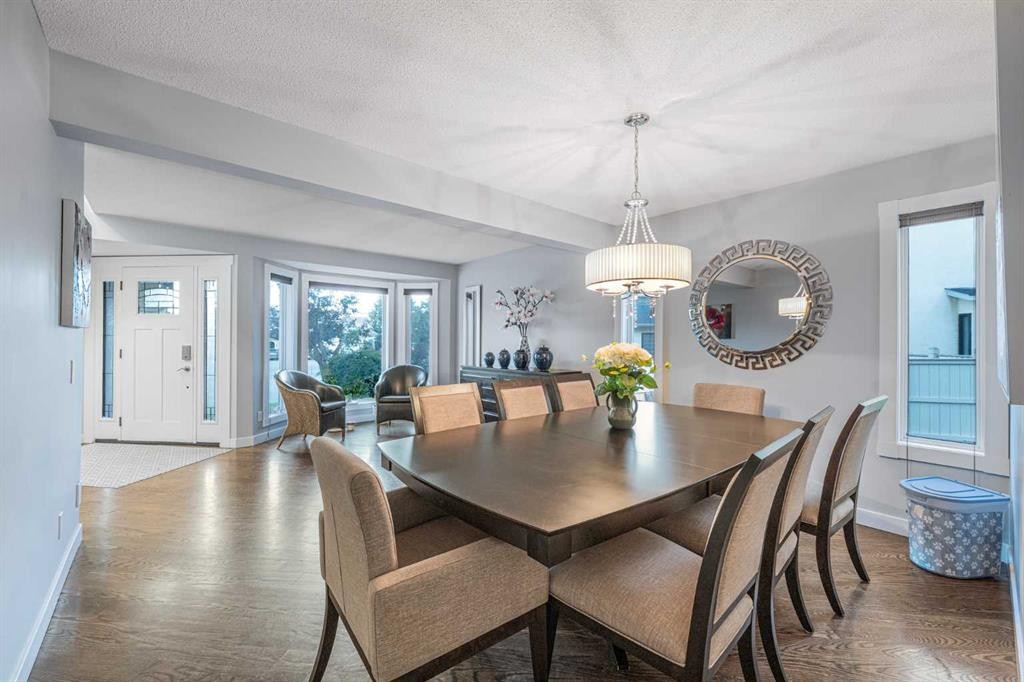 11 Sienna Hills Place Sw, Calgary, AB