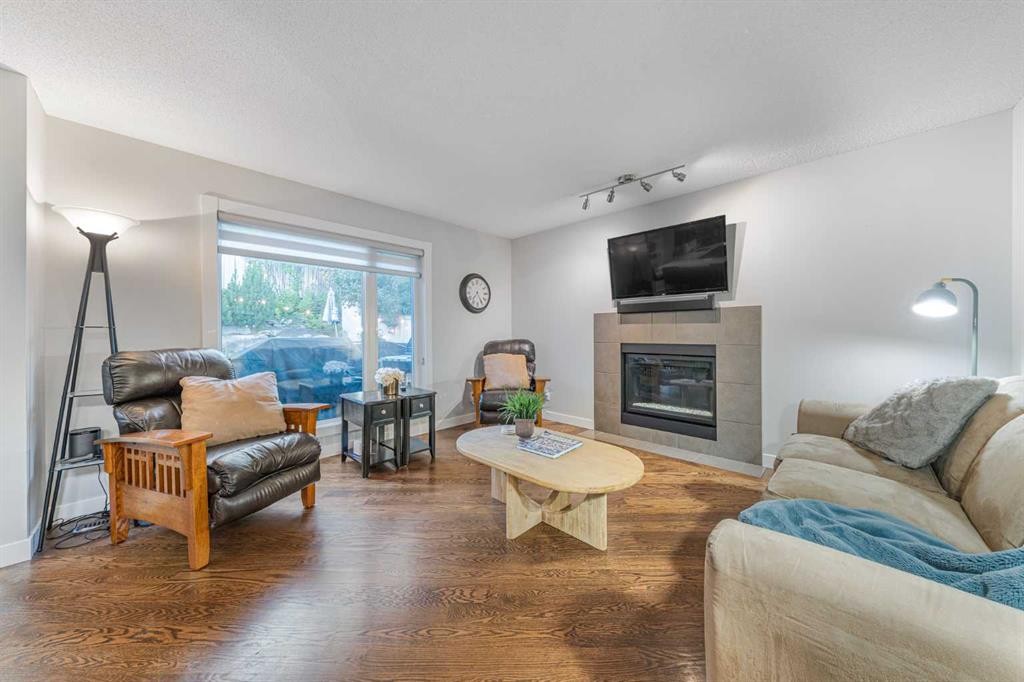 11 Sienna Hills Place Sw, Calgary, AB
