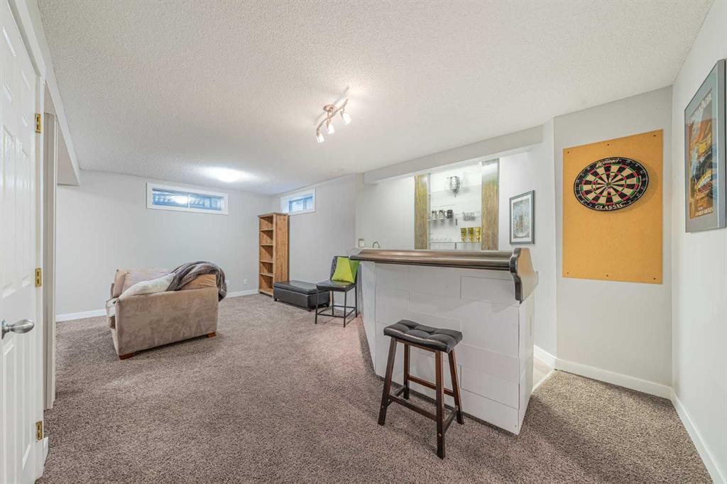 11 Sienna Hills Place Sw, Calgary, AB