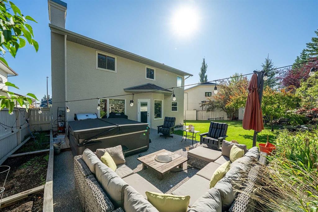 11 Sienna Hills Place Sw, Calgary, AB