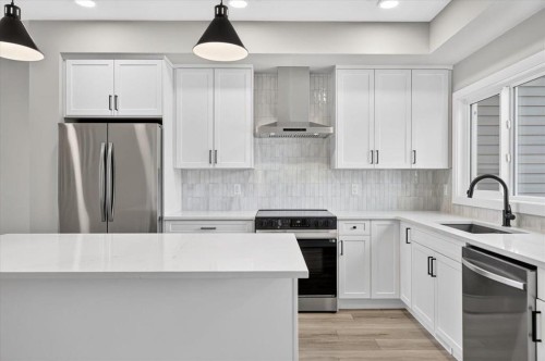 315 Fireside Drive  Cochrane, AB T4C 2L6