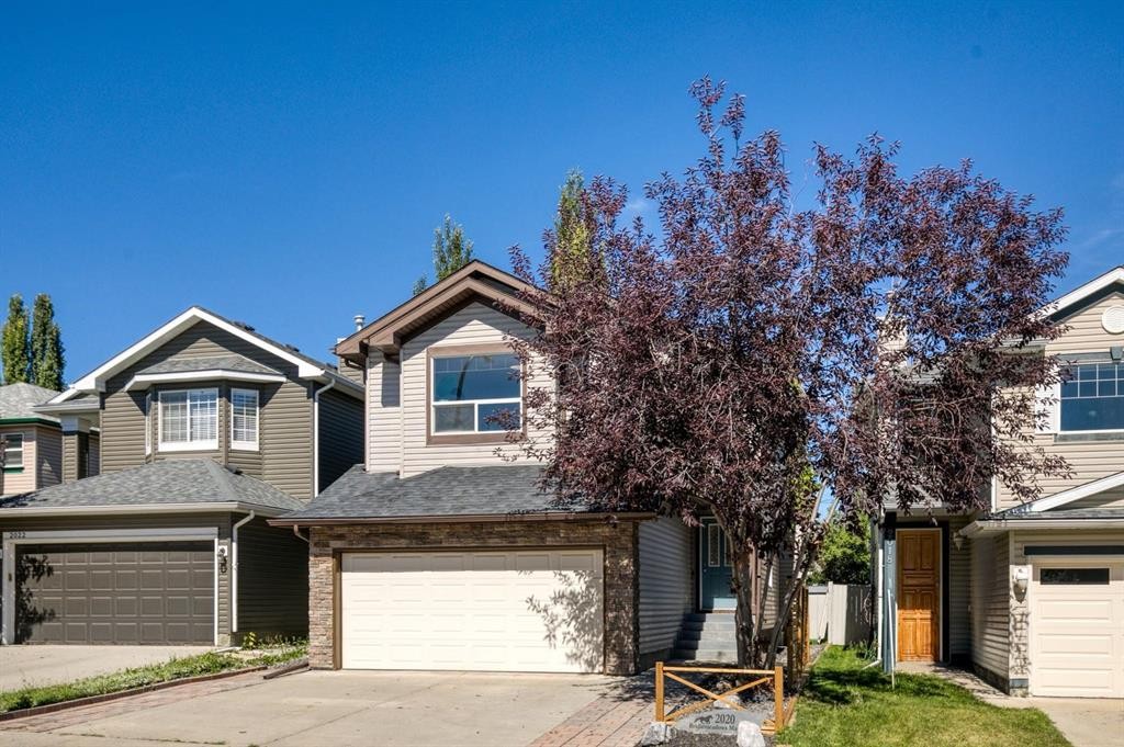 2020 Bridlemeadows Manor Sw, Calgary, AB