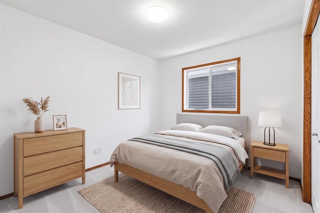 2020 Bridlemeadows Manor Sw, Calgary, AB