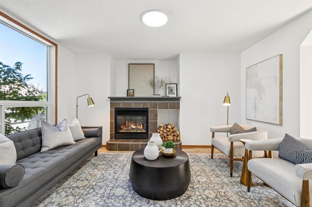 2020 Bridlemeadows Manor Sw, Calgary, AB