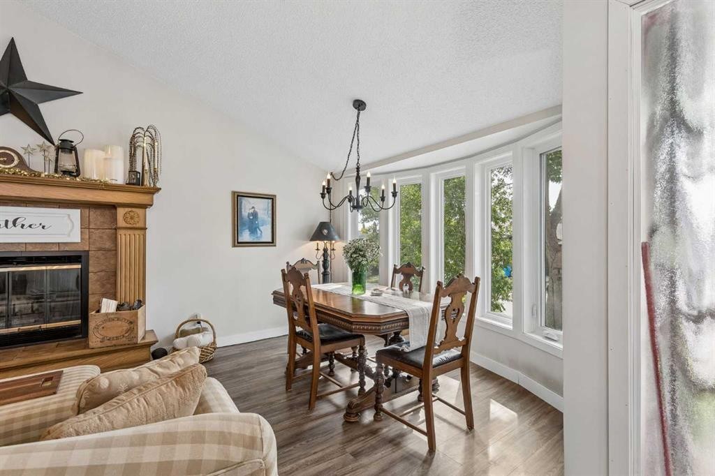 16 Macewan Meadow Link Nw, Calgary, AB