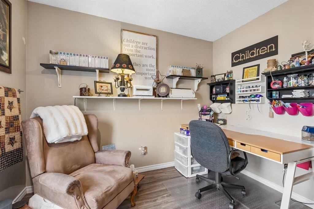 16 Macewan Meadow Link Nw, Calgary, AB