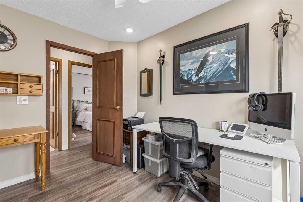 16 Macewan Meadow Link Nw, Calgary, AB