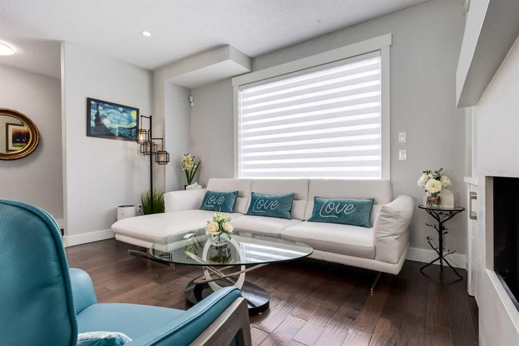 1604 46 Street Nw, Calgary, AB