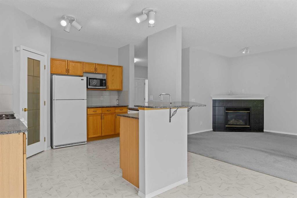 15 Hidden Ranch Crescent Nw, Calgary, AB