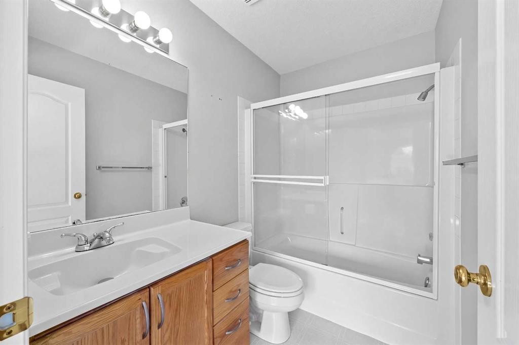 15 Hidden Ranch Crescent Nw, Calgary, AB