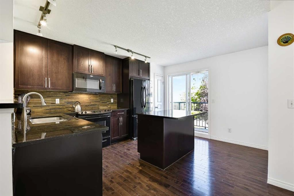 128 Cranford Court Se, Calgary, AB