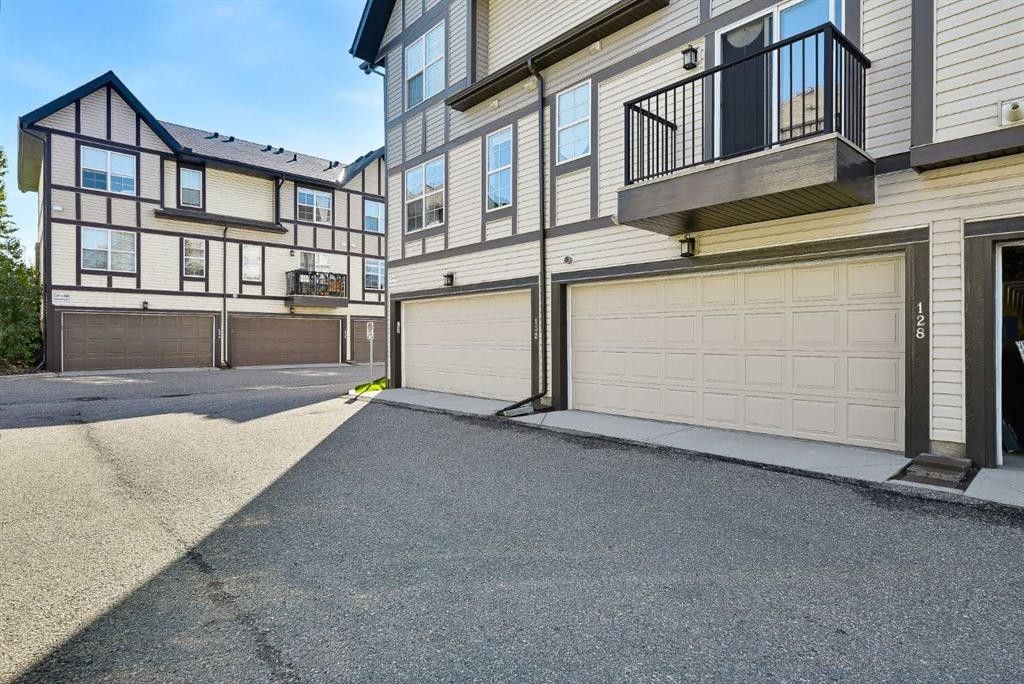 128 Cranford Court Se, Calgary, AB