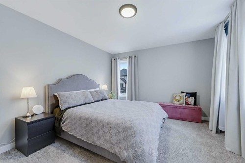 91 Masters Avenue Se, Calgary, AB 