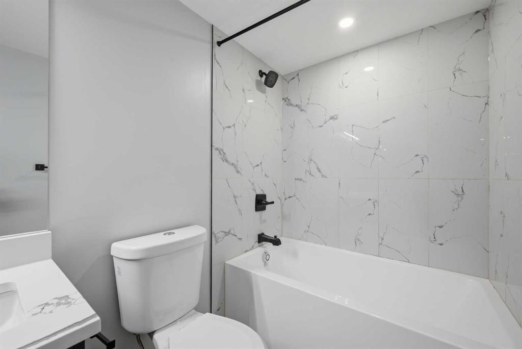 21 Redstone Heath Ne, Calgary, AB