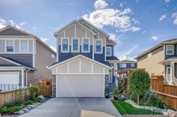 582 Rivercrest View Cochrane, AB T4C 2V2