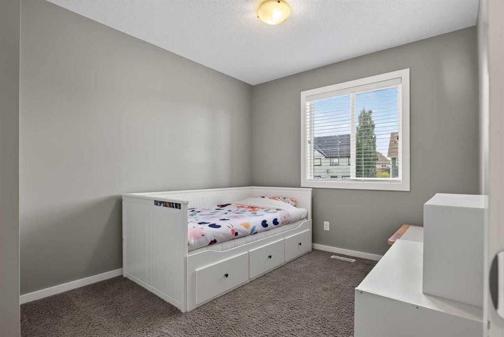 287 Mahogany Heights Se, Calgary, AB