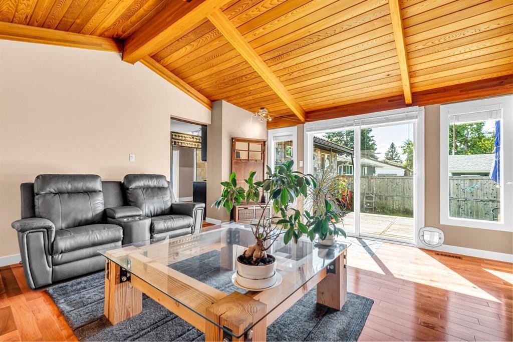 7207 Fleetwood Drive Se, Calgary, AB