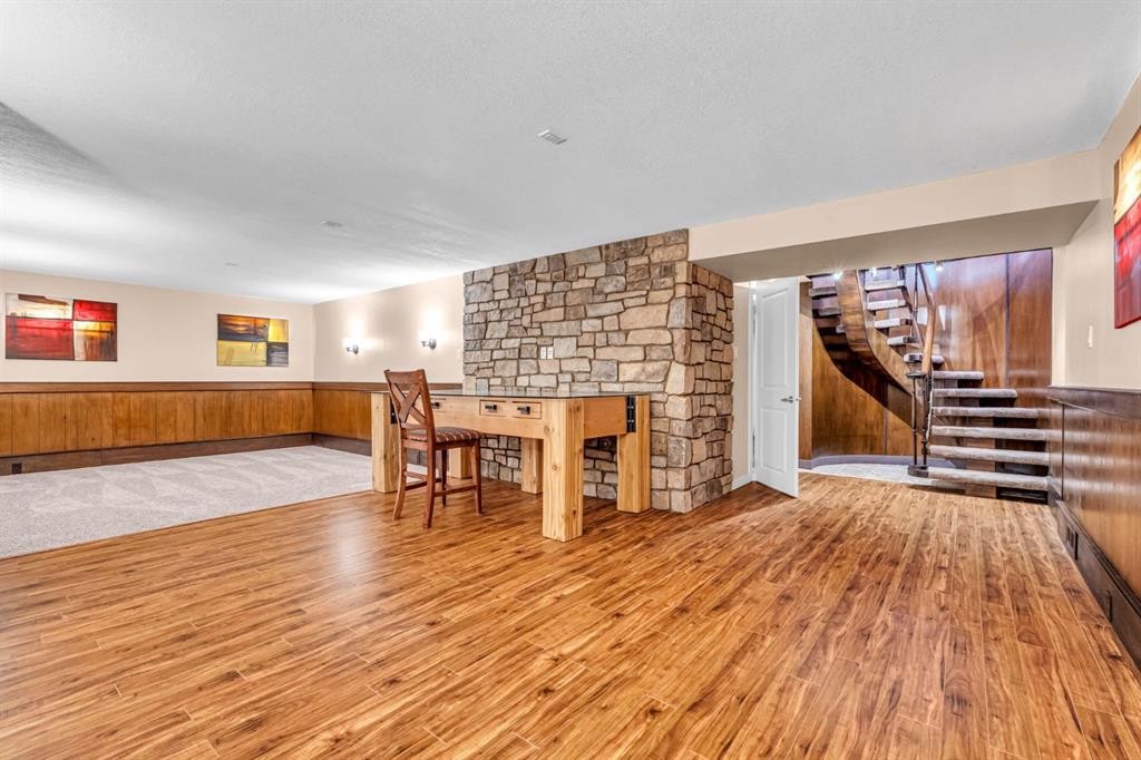 7207 Fleetwood Drive Se, Calgary, AB