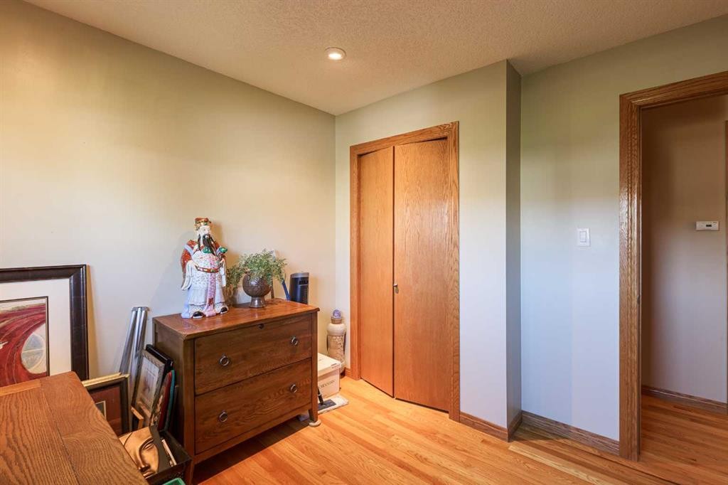 346 Rundleview Drive Ne, Calgary, AB