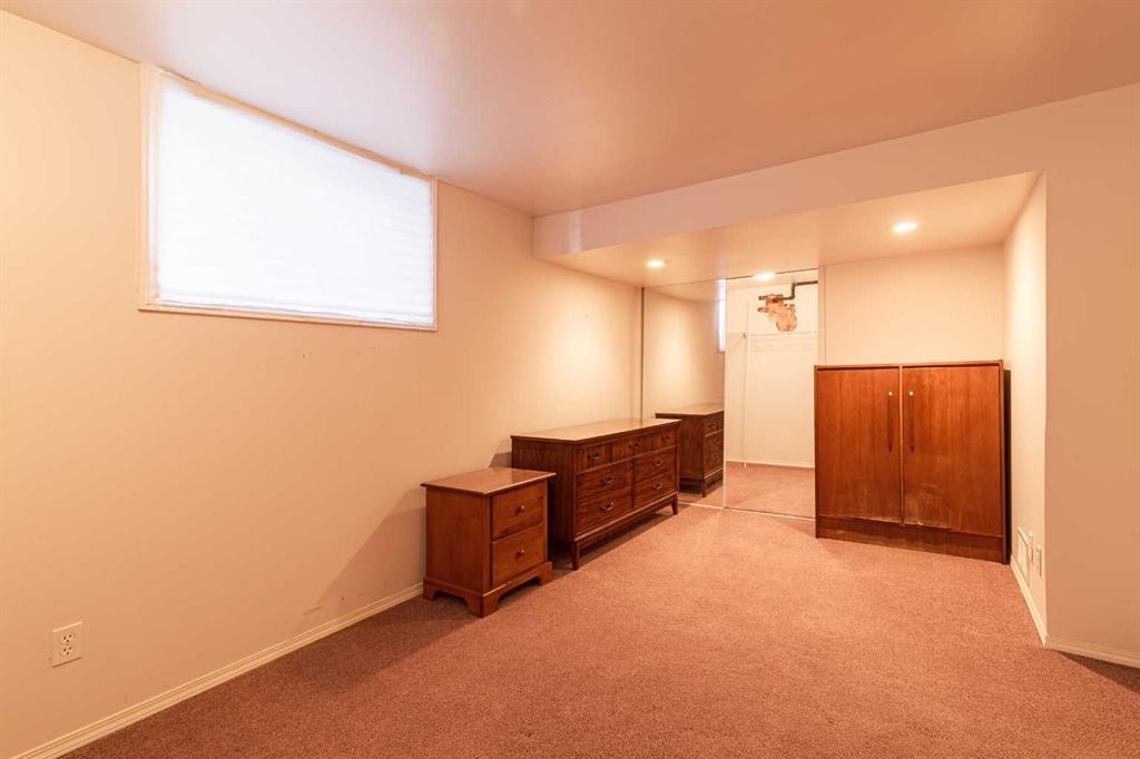 346 Rundleview Drive Ne, Calgary, AB