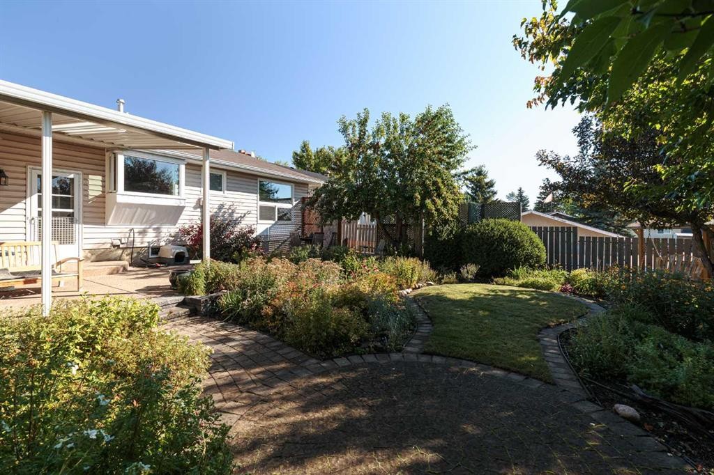 346 Rundleview Drive Ne, Calgary, AB