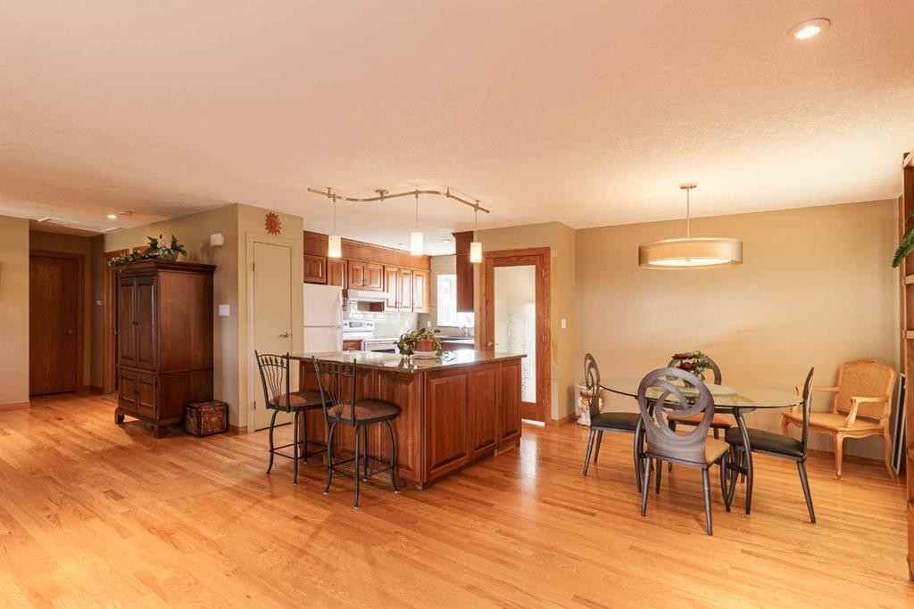 346 Rundleview Drive Ne, Calgary, AB