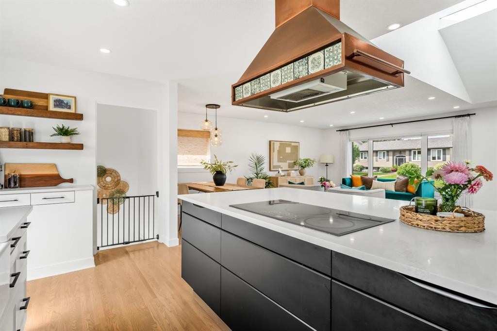 10832 Mapleford Road Se, Calgary, AB