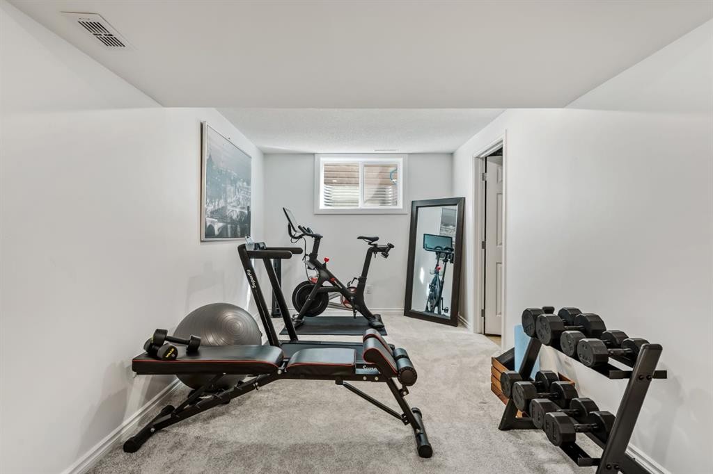 10832 Mapleford Road Se, Calgary, AB