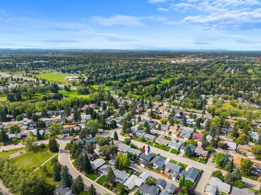 10832 Mapleford Road Se, Calgary, AB