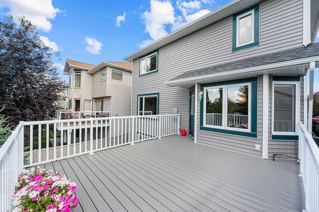 144 Shawbrooke Manor Sw, Calgary, AB