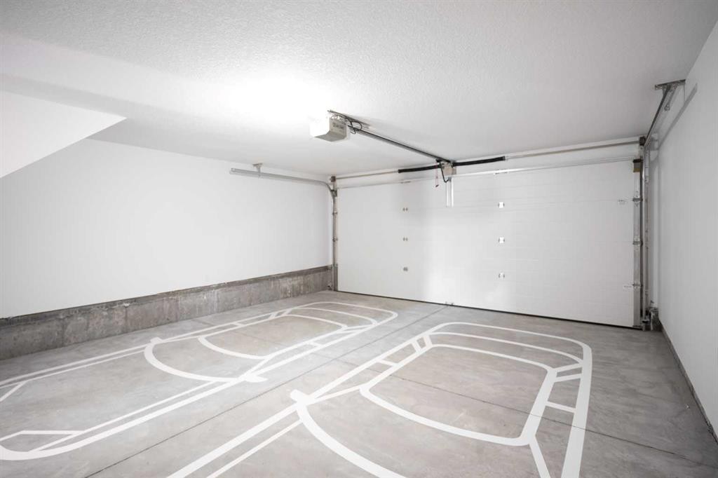 1490 Rangeview Drive Se, Calgary, AB