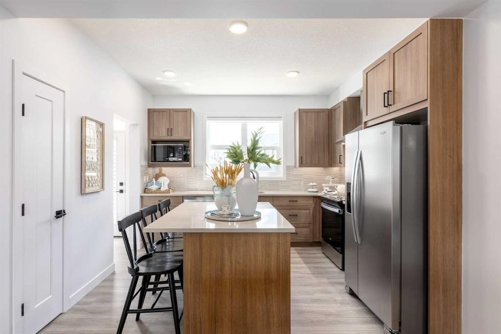 1490 Rangeview Drive Se, Calgary, AB