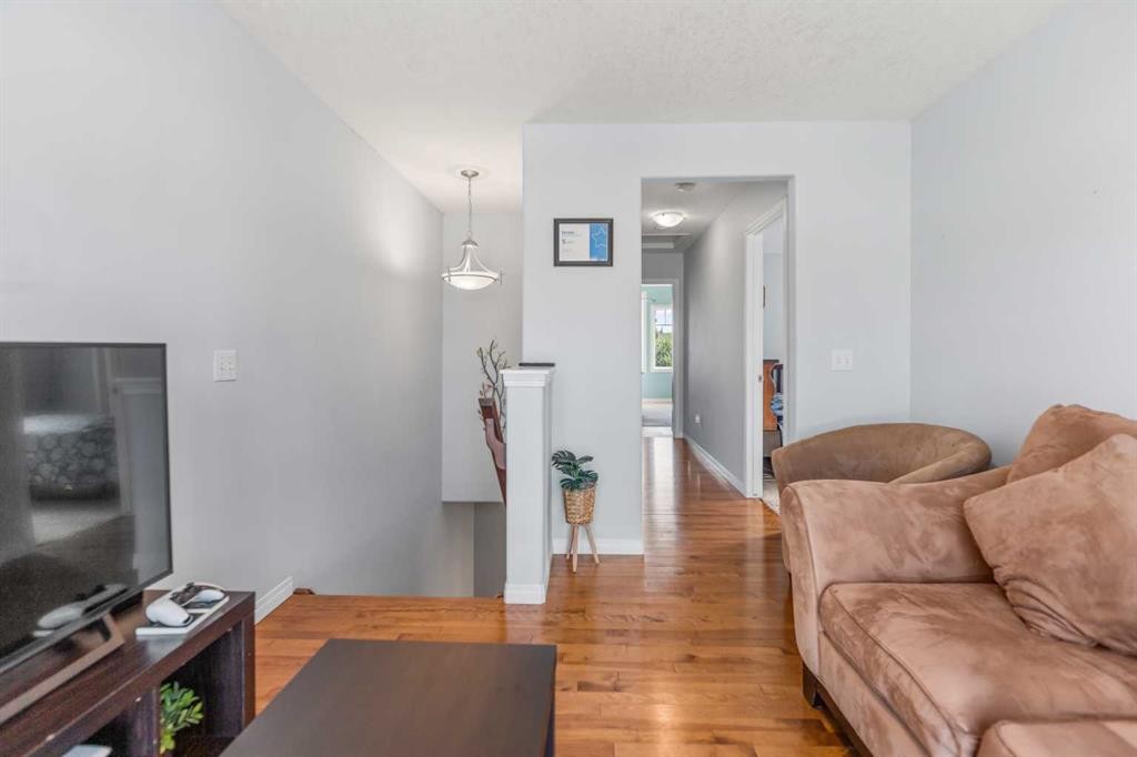 30 Windstone Lane Sw, Airdrie, AB