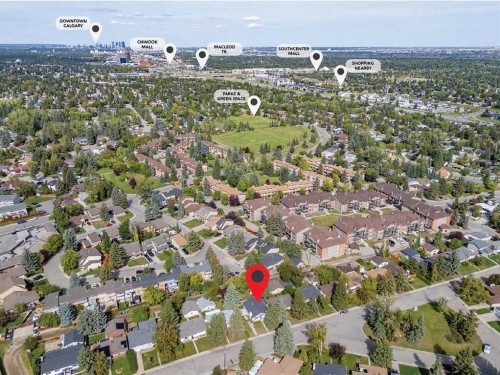148 Cantrell Drive Sw, Calgary, AB 