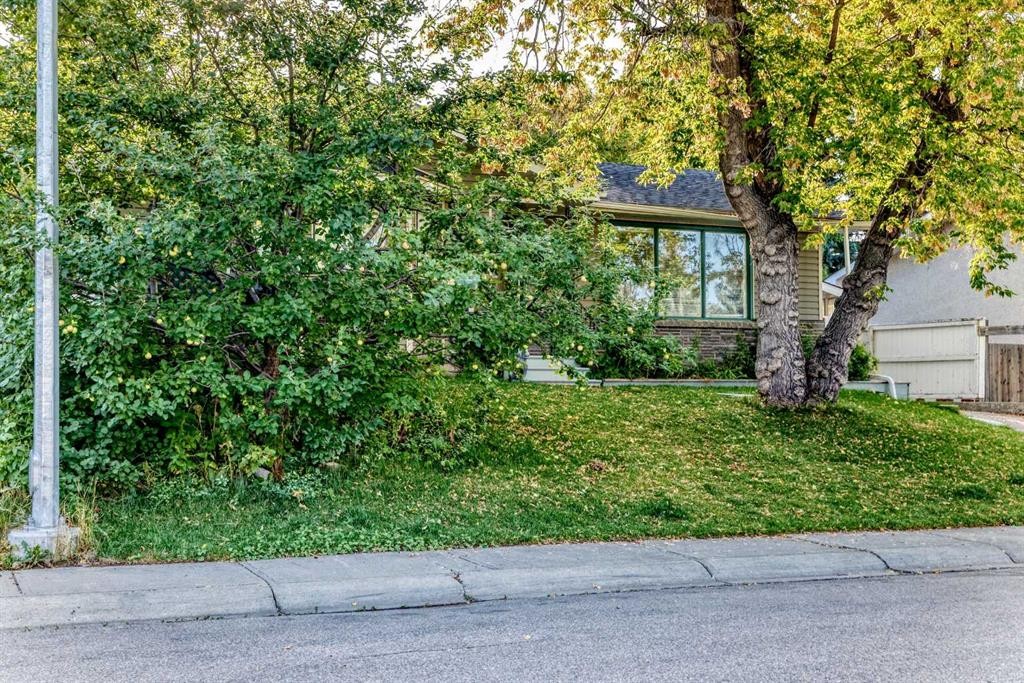 5112 Viceroy Drive Nw, Calgary, AB