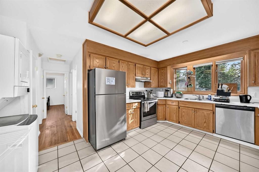5112 Viceroy Drive Nw, Calgary, AB