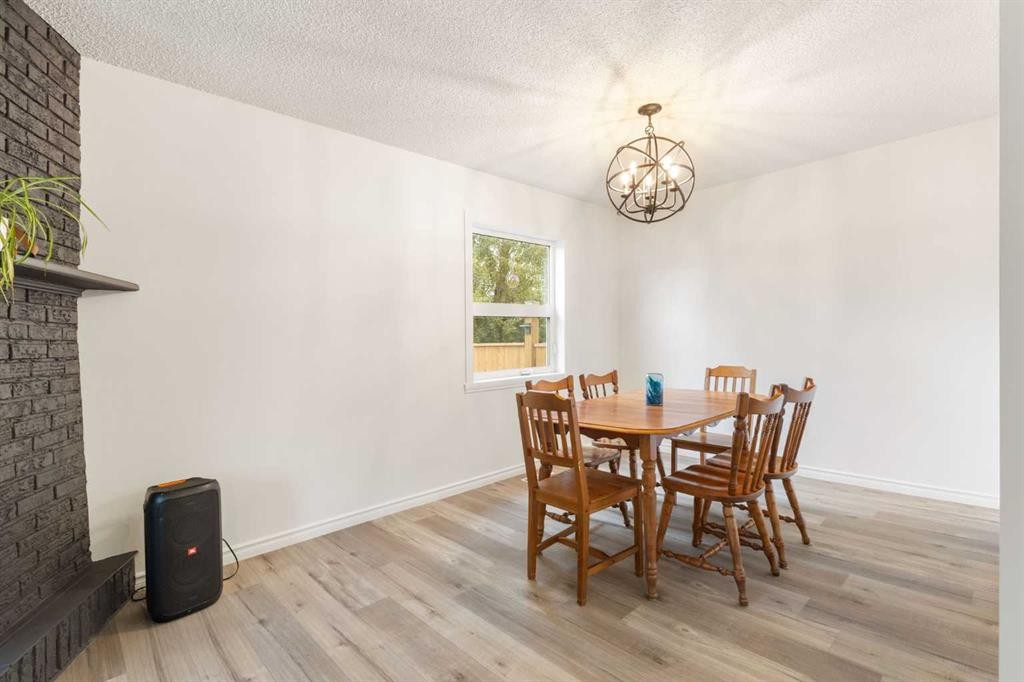 100 Marbrooke Circle Ne, Calgary, AB